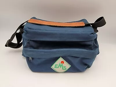 Vintage EMS EASTERN MOUNTAIN SPORTS Camera Bag • $39.95