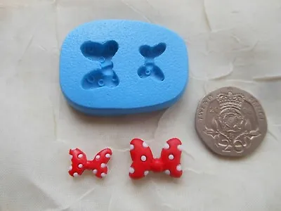 Mini Craft Mould: 2 Tiny Spotted Bows 7x11mm/10x15mm (Mickey Mouse / Nail Art) • £4.50