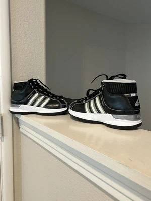 £20.70 • Buy Adidas Boys Pro Model Black Mid Shell Toe Shoes 060940 Boys Youth Sz 4Y