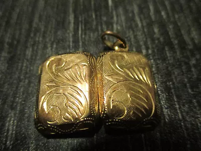 Vintage MidCentury Etched Leaf Puffy Photo Locket Gold Vermeil Sterling Pendant! • $35