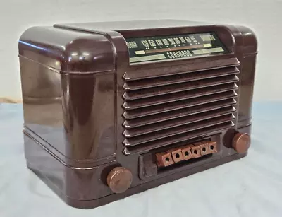 Vintage Coronado 43-8351 Push Button Tube Radio Model 6D112 ~ Works~ • $50