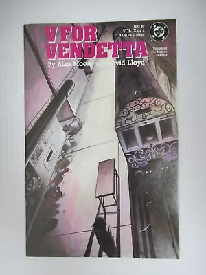 1989 DC Comic V For Vendetta #10 By Alan Moore And David Lloyd • $10.40