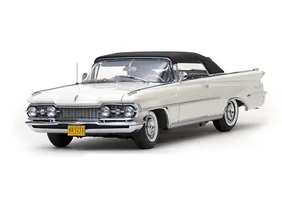 1959 Oldsmobile 98 WHITE 1:18 SunStar 5233 • $199.95