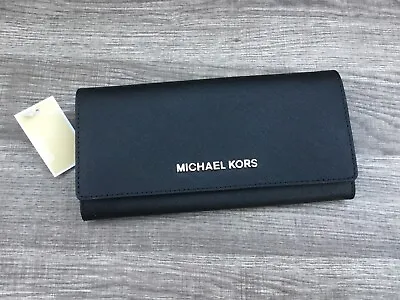 New Women’s Michael Kors Black Leather Jet Set Travel Carryall Wallet • $74.99