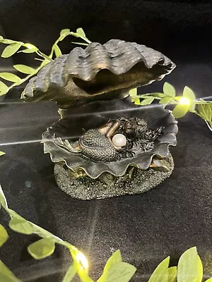 Top Collection Baby Mermaid Statue- Mermaid Sleeping In Shell With Pearl • $30