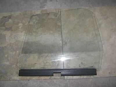 1971 MG Midget Driver Side Door Glass • $68.99