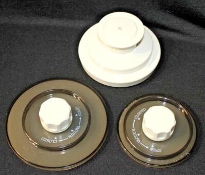 $22.95 • Buy FoodSaver Vacuum Sealer LOT! 2X Universal Lids + 1x Jar Saver, CLEAN! Genuine!
