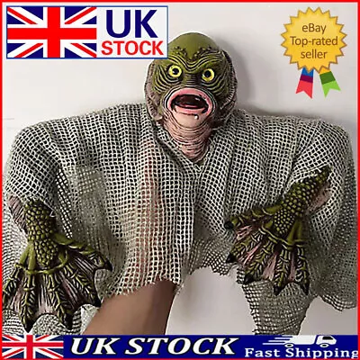 Creature From The Black Lagoon Grave Universal Monster Walker Horror Figure UK • £20.26