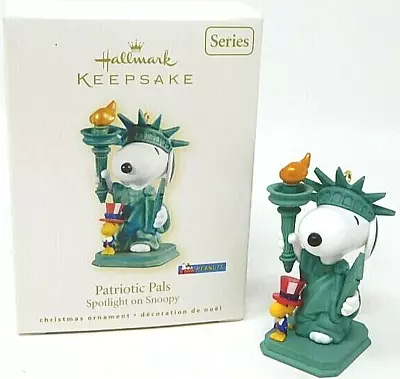 Snoopy Peanuts 2008 Hallmark Patriotic Pals Statue Of Liberty 11th In Series • $21.95