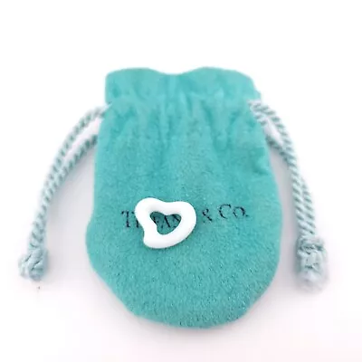 Tiffany & Co Elsa Peretti White Chalcedony Carved Small Open Heart Pendant Pouch • $180