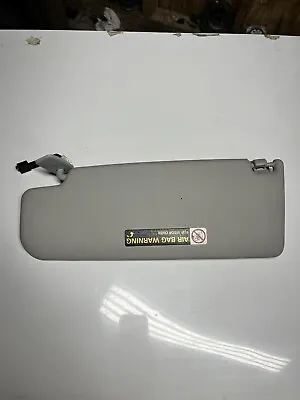 RH Sunvisor Sun Visor 05-10 VW Jetta Rabbit GTI Mk5 - Grey - 1K0 857 552 • $27.90