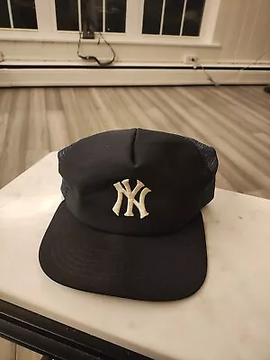 Vtg New Era SnapBack Trucker Cap New York Yankees MLB  • $22