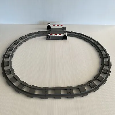 Lego Duplo  Round Railway Train Tracks & 2 Boom Gates 16 Pieces • $52.16