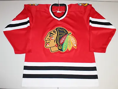 NHL Vintage 90s Hockey Chicago Blackhawks Sewn Jersey Adult Small CCM Red • $59.99