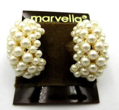 New VTG MARVELLA BY MONET Gold Tone OFF WHITE FAUX PEARL CLIP ON CUFF Earrings • $16.29