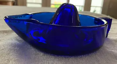 Vintage Cobalt Blue Glass Citrus Juicer/Reamer • $16