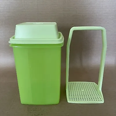 Tupperware Pick A Deli Pickle Keeper Square Large 8 Cup #1560 Green • $18