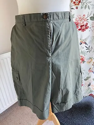 Ladies Safari Gear Shorts Size 18 • £12