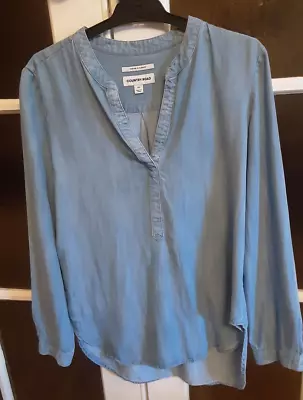 Size  Xs Women's  Blue Denim Long Sleeve Country Road Shirt • $18