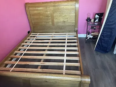 £200 • Buy Oak King Size Sleigh Bed