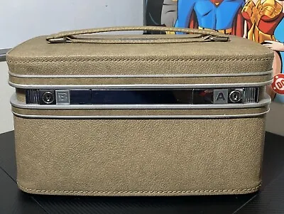 Vintage Samsonite Fashionaire Luggage Traincase Make Up Suitcase With Tray/keys • $48
