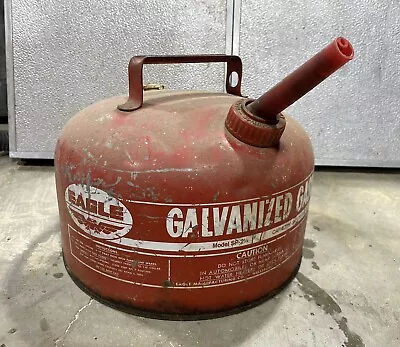 Vintage Eagle Galvanized 2 1/2 Gal Gas Can Metal Lawn Mower Outboard Boat Motor • $29.74