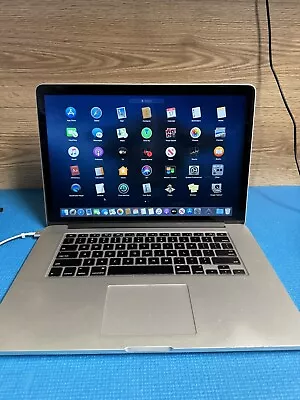 Apple MacBook Pro Core I7 2.2GHz 16GB RAM 256GB SSD 15 (2015) For Parts • $145