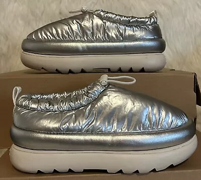 UGG Womens Maxi Clog Metallic Silver 7 • $119