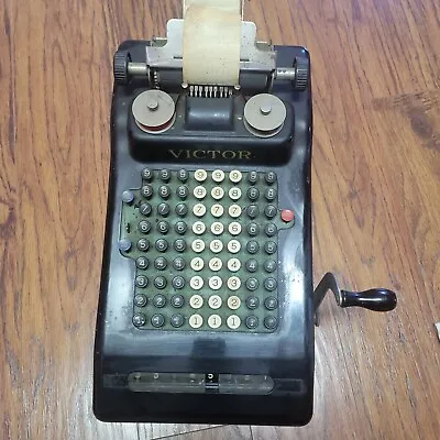 Vintage Victor Accountant Adding Machine W/ Crank SN:72773 • $49.99