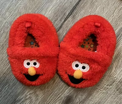Elmo Slippers Size 3 • $7