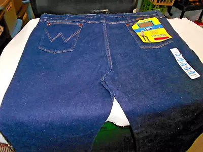Mens WRANGLER COWBOY CUT REGULAR FIT STRETCH Blue Denim Jeans 46 X 30   NWT • $19.99