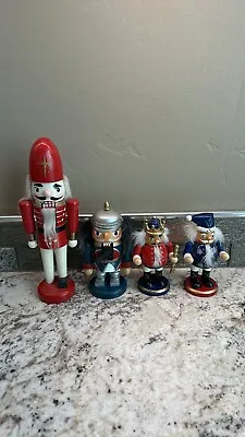 Vintage Lot Of 4 Wooden Nutcrackers 10” 6” 5” One Missing Shoe • $14.99