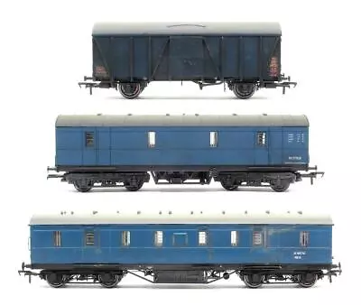 Hornby/lima 'oo' Gauge Rake Of 3 Assorted Cct/parcels Vans • £64.50