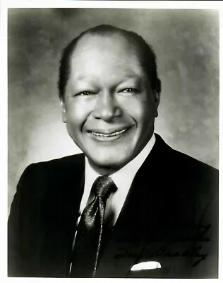  38th Mayor Of L.A.   Tom Bradley Hand Signed 8X10 B&W Photo JG Autographs COA • $99.99