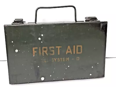 Vtg Bell System D First Aid Kit Metal Box Original With Contents Telephone Co. • $22.99