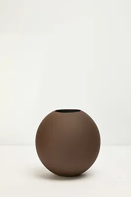 £20 • Buy Vintage Terrance Conran Small Brown Vase Part Of Set