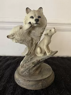 Mill Creek Studio  Wolf Sculpture • $85