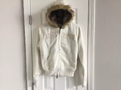 Abercrombie & Fitch Off-White ￼ Hooded  Faux Fur Lined Hoodie Y2K Women’s Size L • $39.99