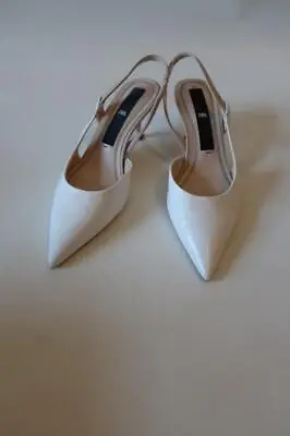 Womens Zara White Pointy Slingback Heels 39 US/9 * • $26.99