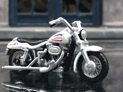 1:87 HO Scale Harley Davidson Motorcycle   - - - - - - FX Super Glide • $23.25