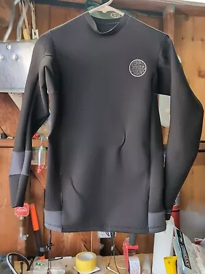 Ripcurl Aggrolite 1.5mm L/S Wetsuit Top Men's Size XL Black And Grey • $55