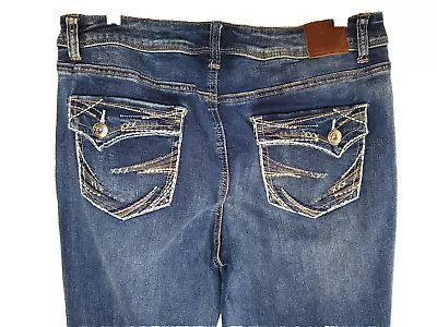 Maurices Women's Bootcut Stretch Jeans Size 13/14 Inseam 32 Inches • $10.99