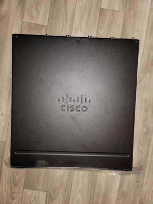 $60 • Buy Cisco 2900 Series 2951 Cisco 2951/k9 Integrated Service Router