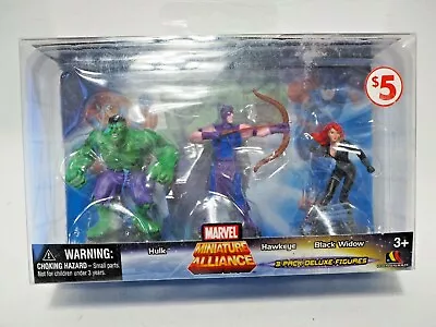 Marvel Miniature Alliance 3 Pack Deluxe Figures Hulk Hawkeye Black Widow • $20