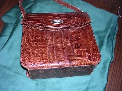 #w Vintage 1940's 100% Alligator Handbag Purse Beautiful Rich Quality • $50