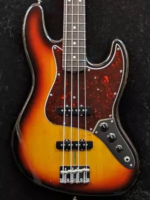 Fender American Vintage 62 Jazz Bass -3 Color Sunburst- Used Electric Bass • $2480.28