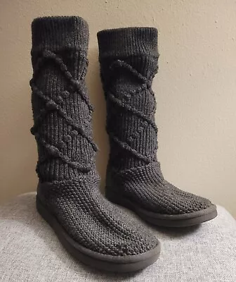 UGG Classic Charcoal Gray Argyle Cable Knit Textile Sweater Boots Women's 8 • $20.80