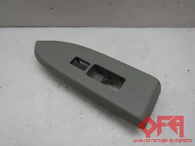 2006 Infiniti G35 Coupe Door Lock Window Switch Bezel - Passenger 80960AM800 • $23.49