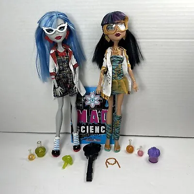 Monster High Doll Classroom Mad Science Lab Partners Cleo De Nile Ghoulia Yelps • $79.99