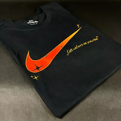 Men's T-shirt Nike Short Sleeve Athletic Black Orange Swoosh Graphic Printed L M • $21.97